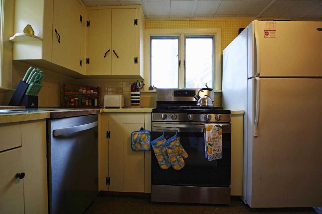 Lofted Cape Cottage By Leavetown Vacations 사우스야마우스 외부 사진