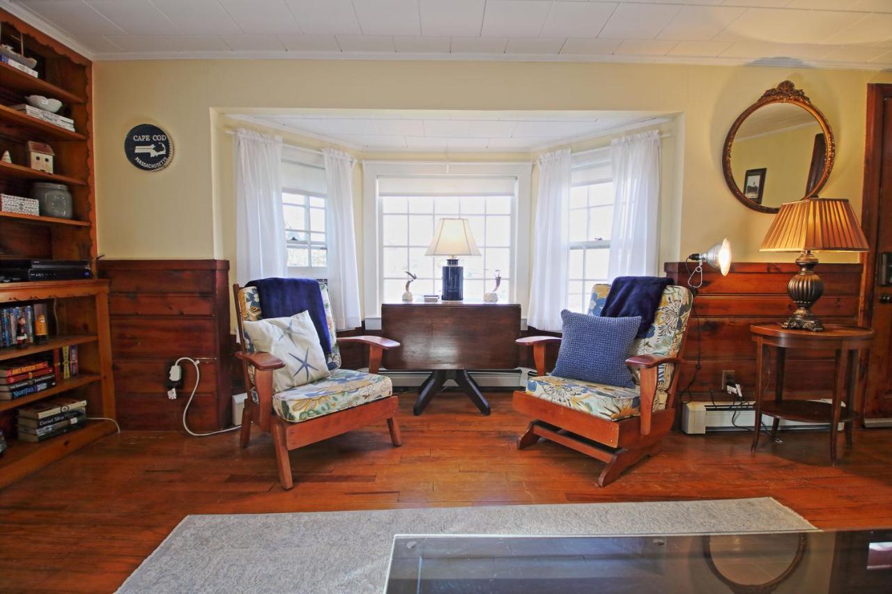 Lofted Cape Cottage By Leavetown Vacations 사우스야마우스 외부 사진